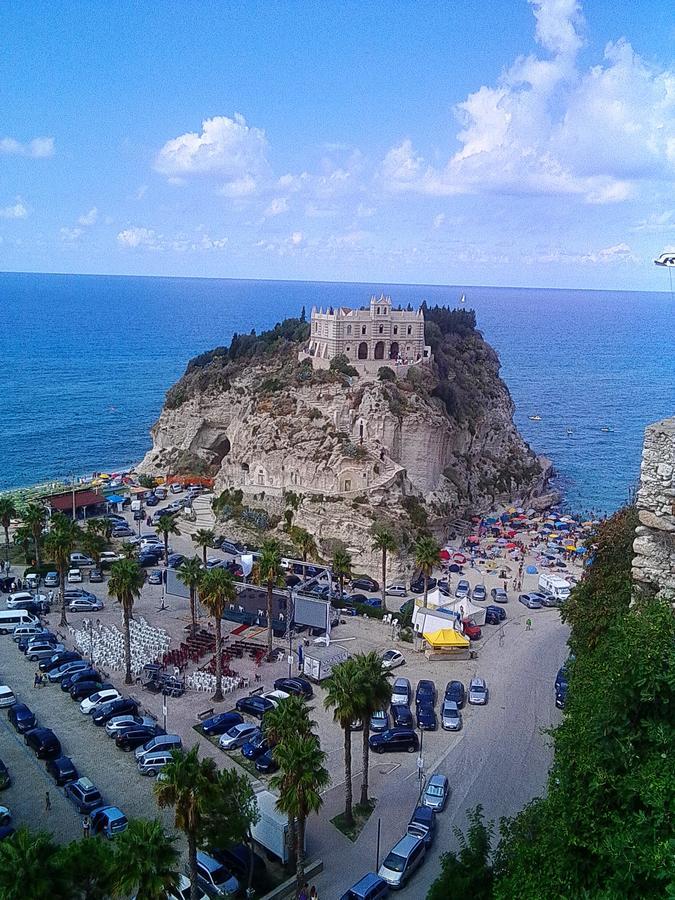 Residenza Mediterranea Zambrone Exterior foto