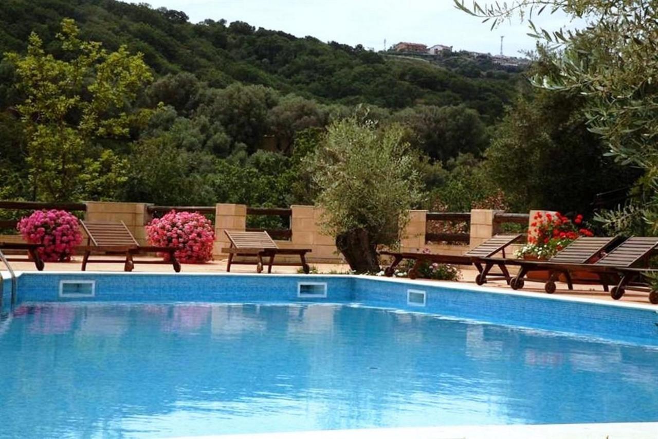 Residenza Mediterranea Zambrone Exterior foto